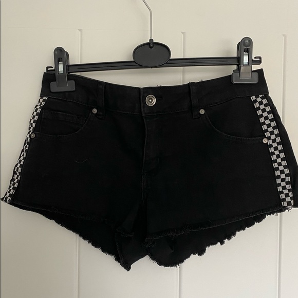 Empyre Jenna Black and Checkered Stripe Shorts - Picture 1 of 3